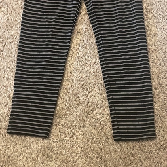 Lou & Grey Striped Joggers with pockets - Size S - Picture 3 of 4